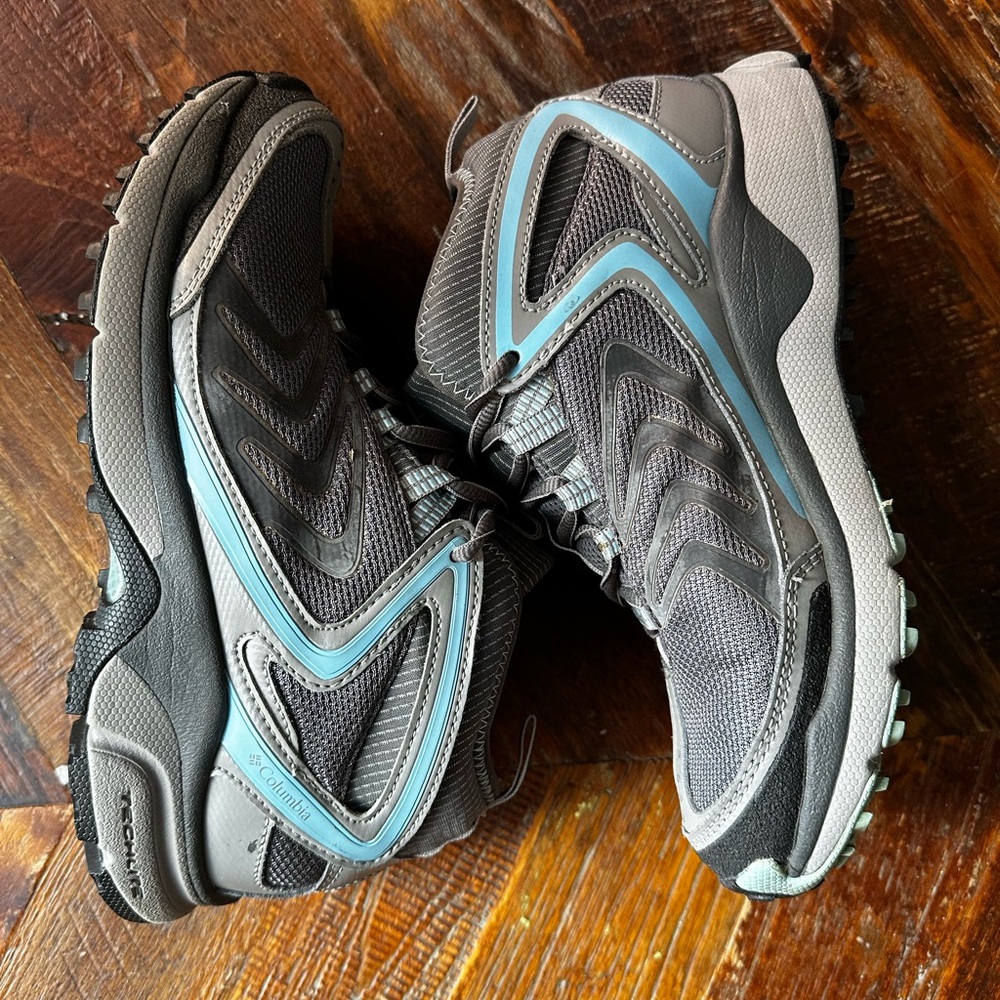 Columbia Gray and Blue Sneakers
